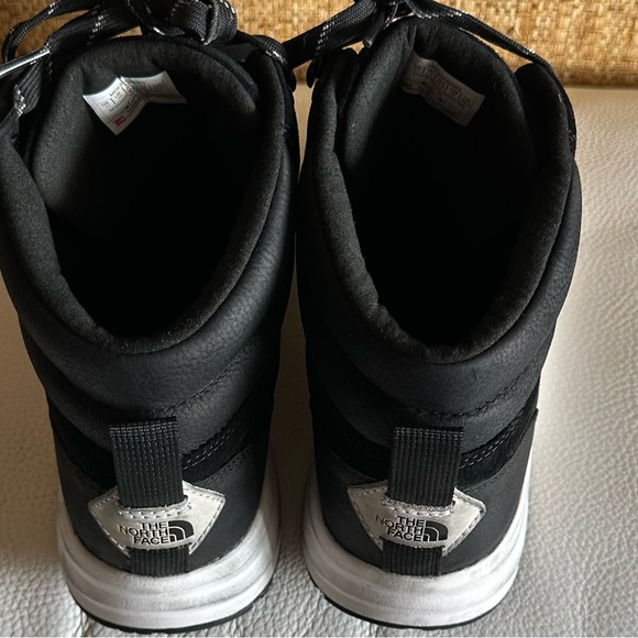 THE NORTH FACE Sneakers Size US 11, EU 44.5. Made in Vietnam. - Picture 8 of 12